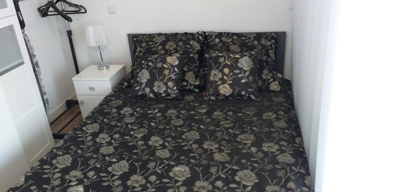 Apartament Z Widokiem วานซุท ภายนอก รูปภาพ